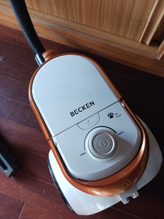 Aspirador Becken BVC4521 para peças