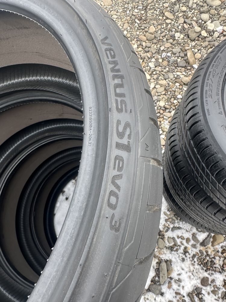 285/30/22 Hankook Ventus S1 EVO 3