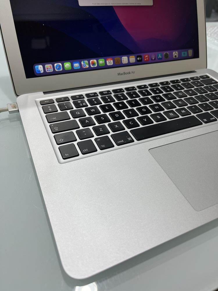 Macbook Air 2015 13” i7 8GB RAM Bateria Nova Com Garantia