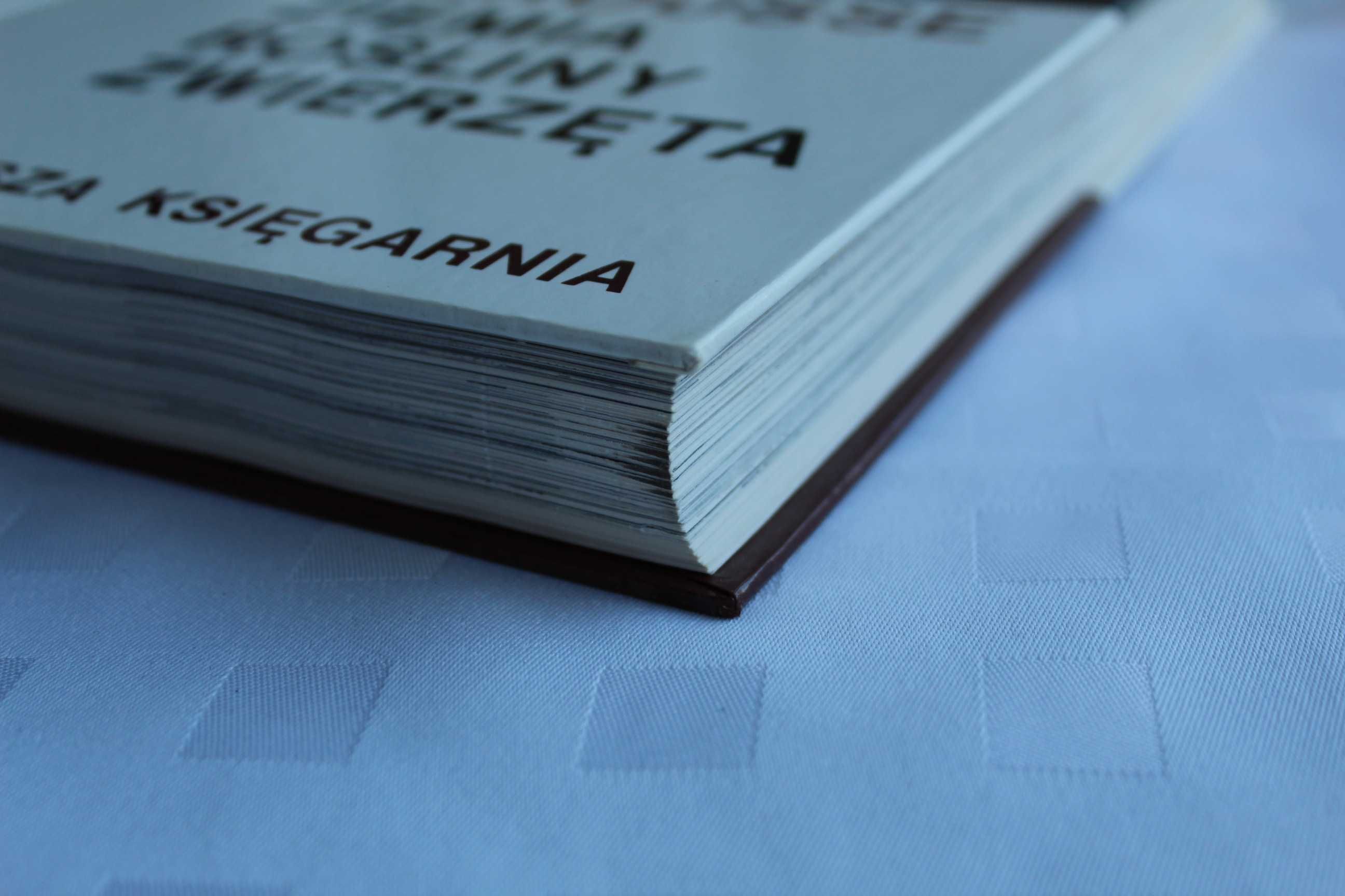 Ziemia Rośliny Zwierzęta Larousse