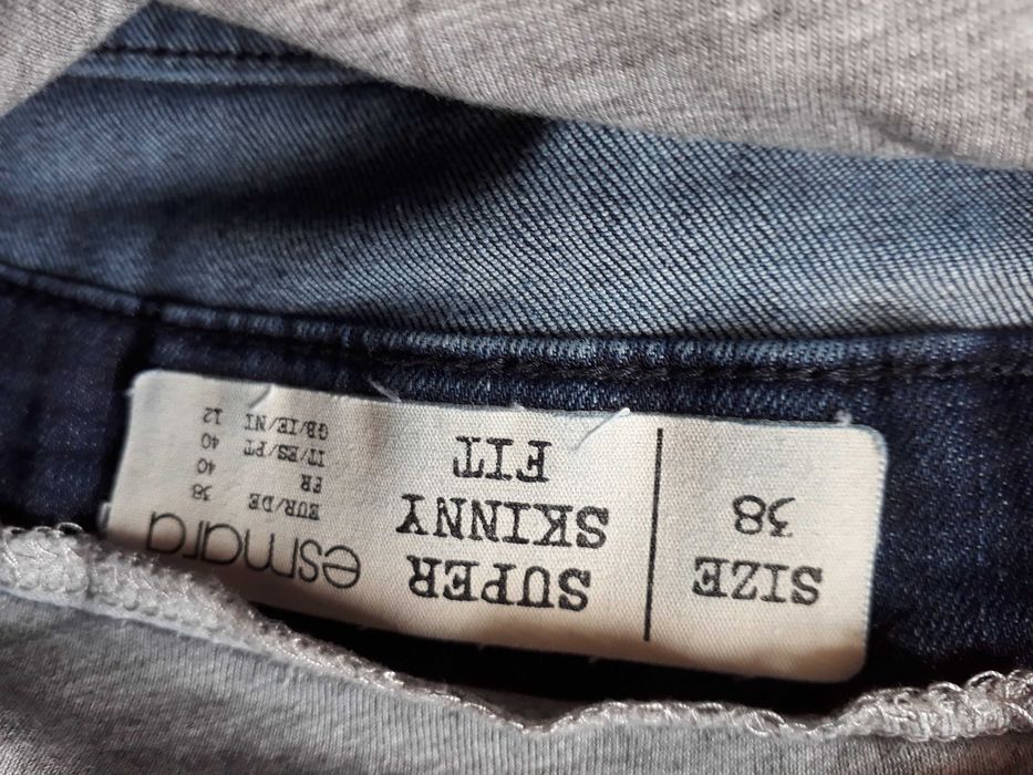 Джинсы для беременных  Esmara