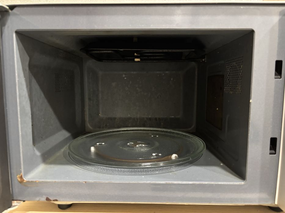 Мікрохвильовка вживана Vitek