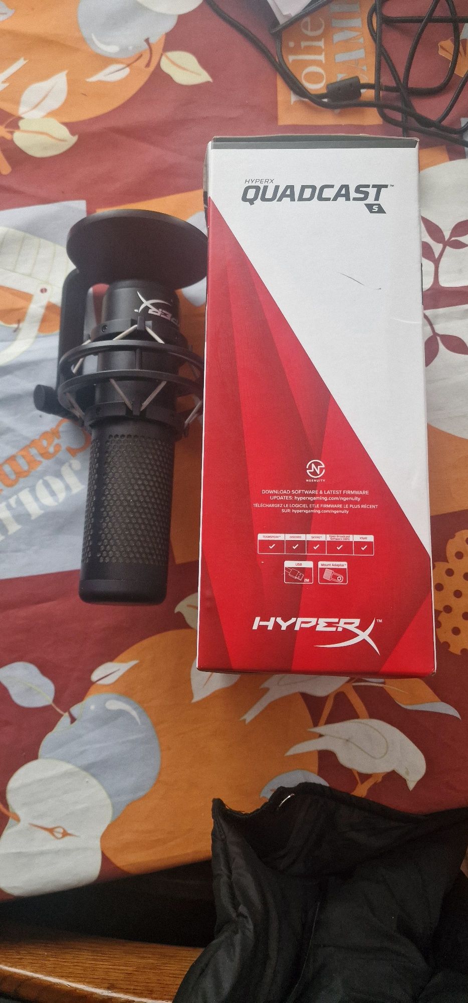 Microfone hyperx quadcast s