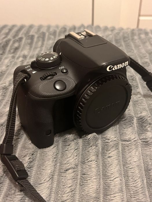 Canon 100d +obiektyw ef-s 18-55