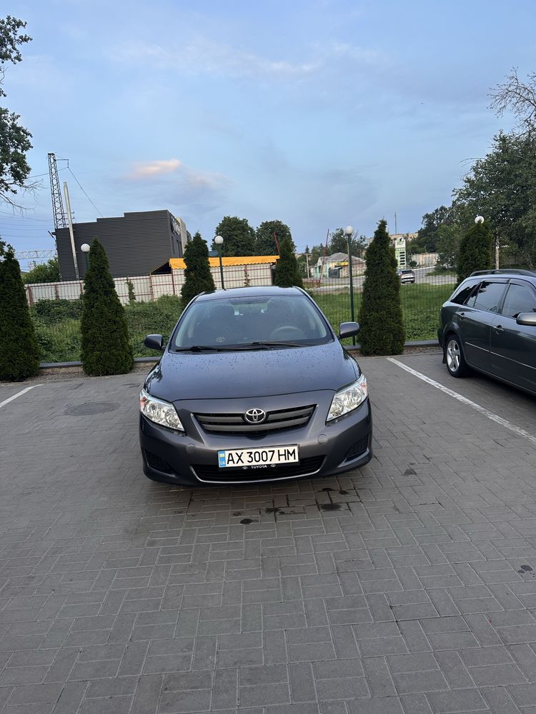 Продам тойоту короллу е150 2008 рік