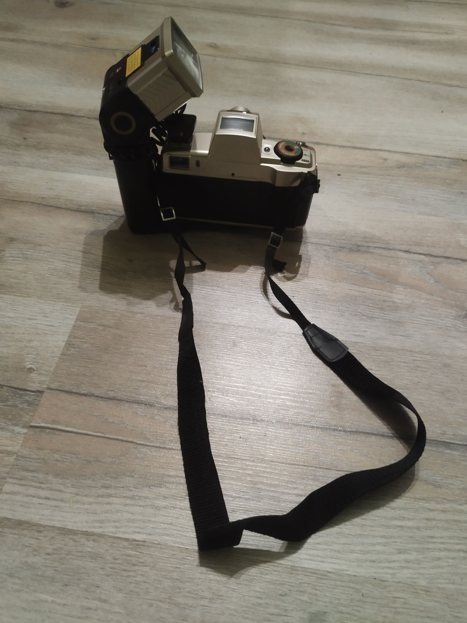 Sprzedam aparat canon 9002 RS