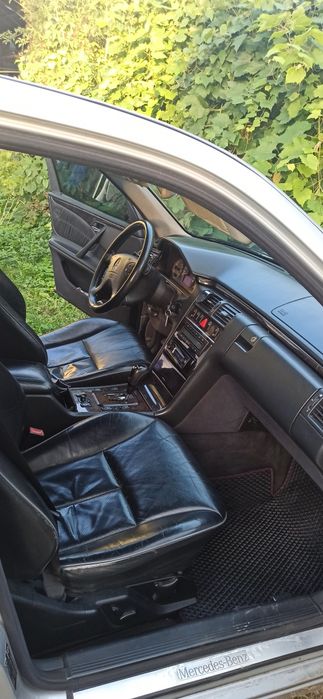 Мерседес-benz w210 4-matic 2000р