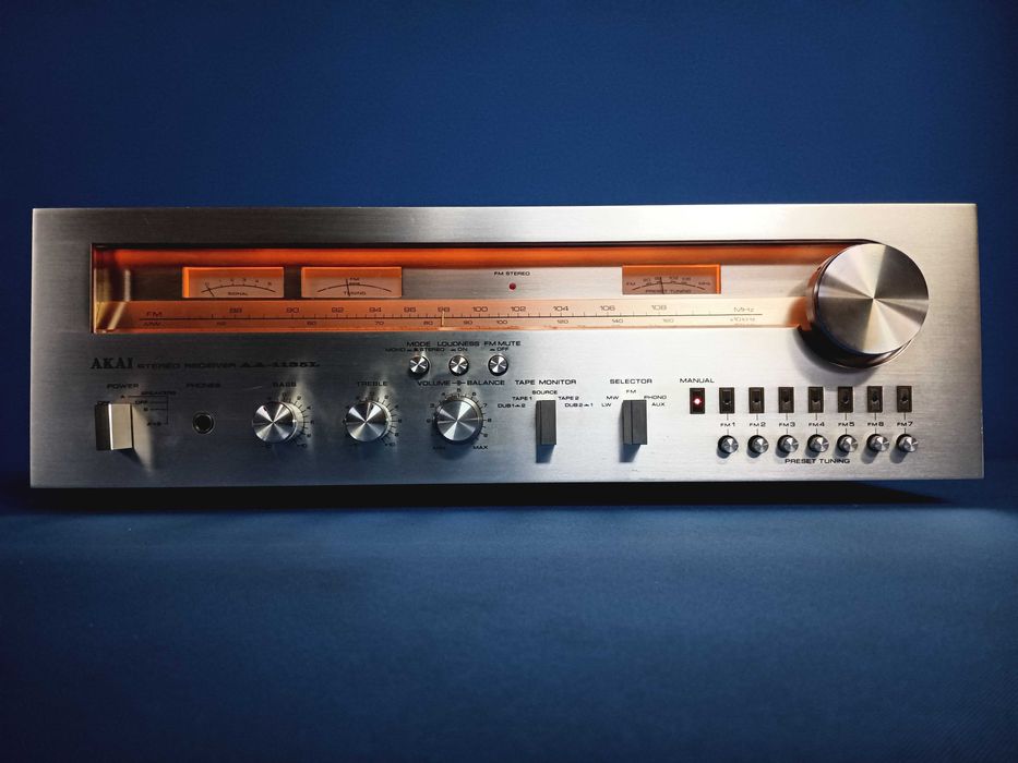 receiver AKAI AA-1135L