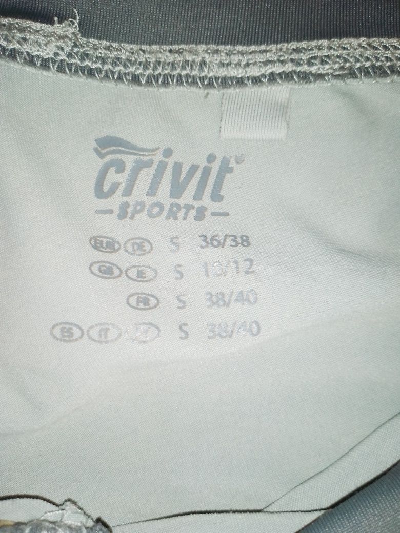 Спортивные штаны s на 36-38 раз.