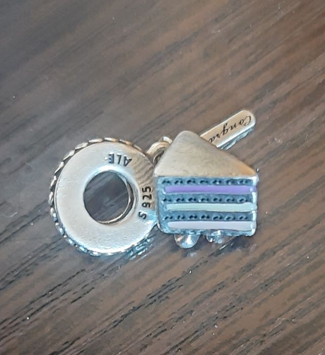 ШАРМ Підвіска Пандора Торт срібло 925 проба - Pandora Celebration Cake