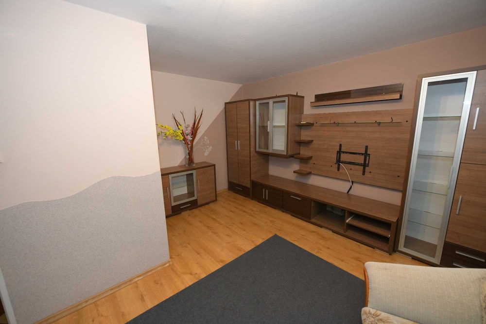 Wynajmę mieszkanie 48,7m2 - 3 piętro