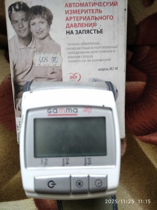 танометр на запястье