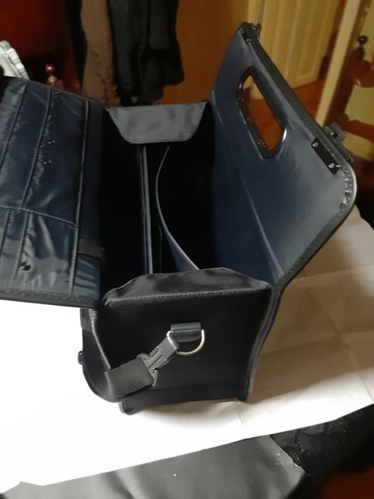 Mala DELSEY com etiqueta