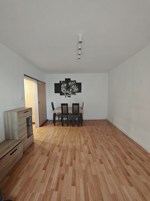 2-Pokojowe mieszkanie na osiedlu beskidzkim