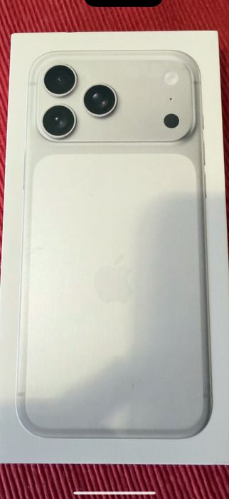 Iphone 17 Pro 256GB Silver Selado
