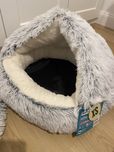 AniOne Fluffy Cave Legowisko 2w1