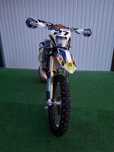 Moto Husqvarna 300