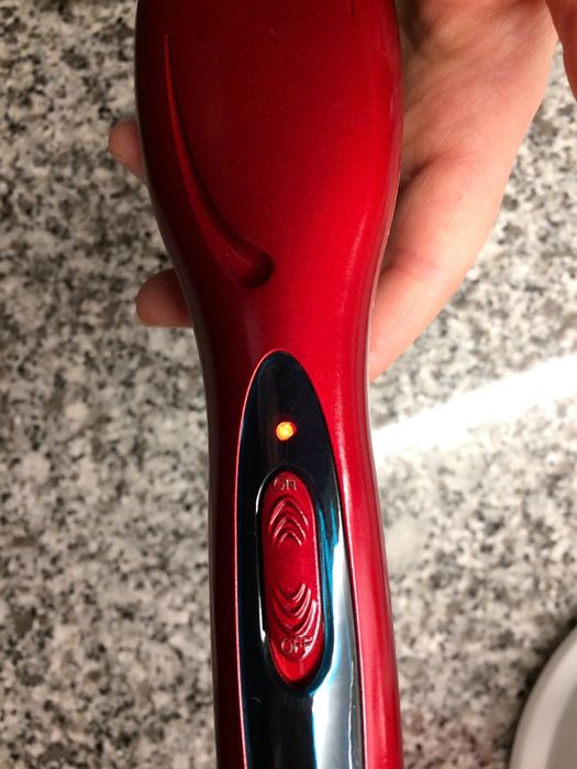 Escova de cabelo elétrica