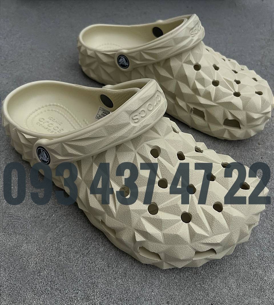 Крокси Сабо Crocs Classic Geometric Acidity Унісекс Crocs