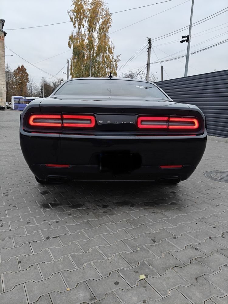 2016 Dodge challendger SXT