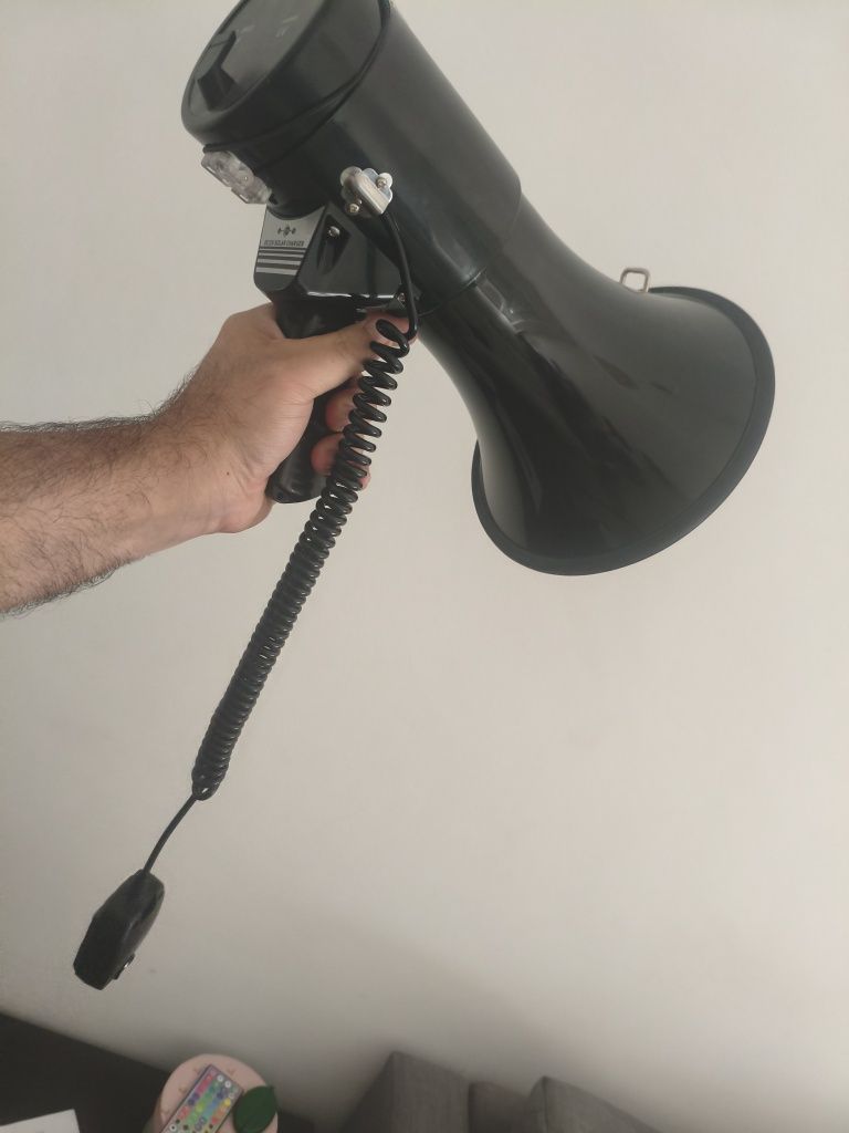 Megafone preto 80w