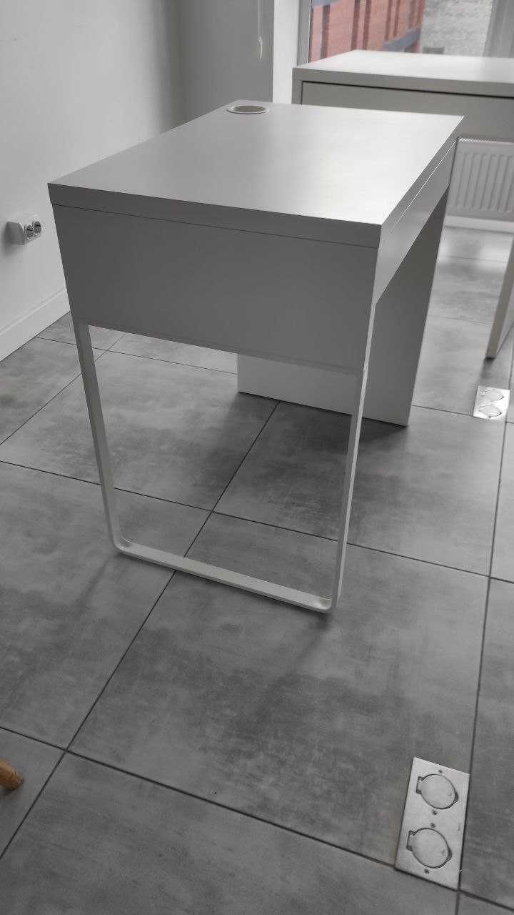 IKEA MICKE Письмовий стіл, білий, 73х50 см.