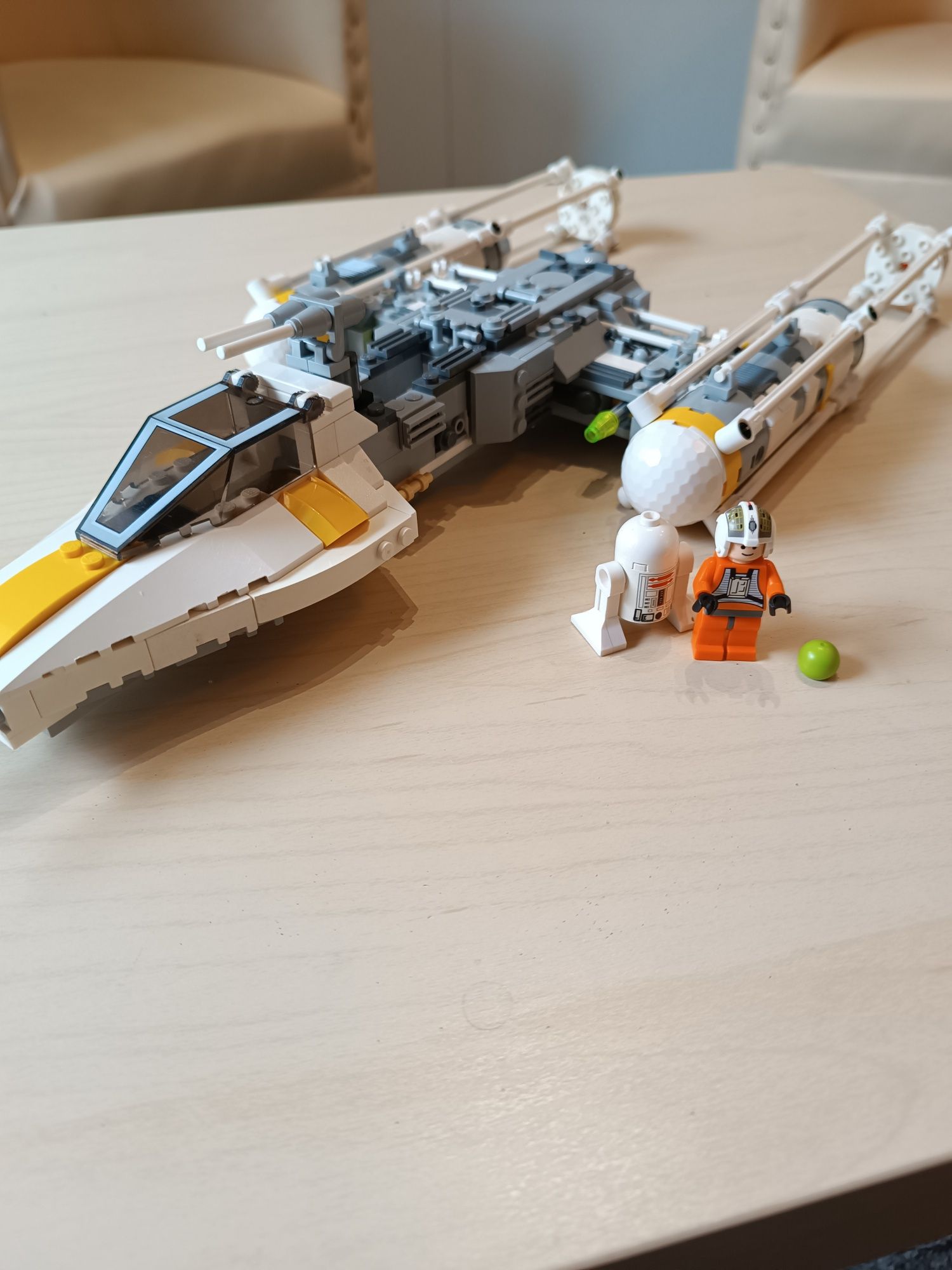 Zestaw dwóch myśliwców LEGO Star Wars Y-Wing (7658) i A-Wing (75003)