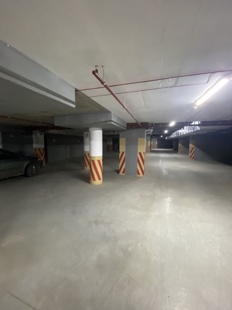 Підземний паркінг