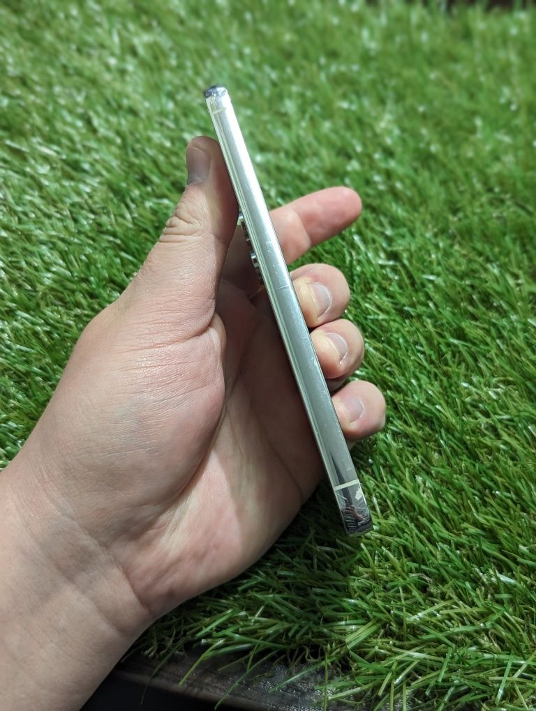 Sаmsung GаІаху S23 8/256GB NеvеrІосk