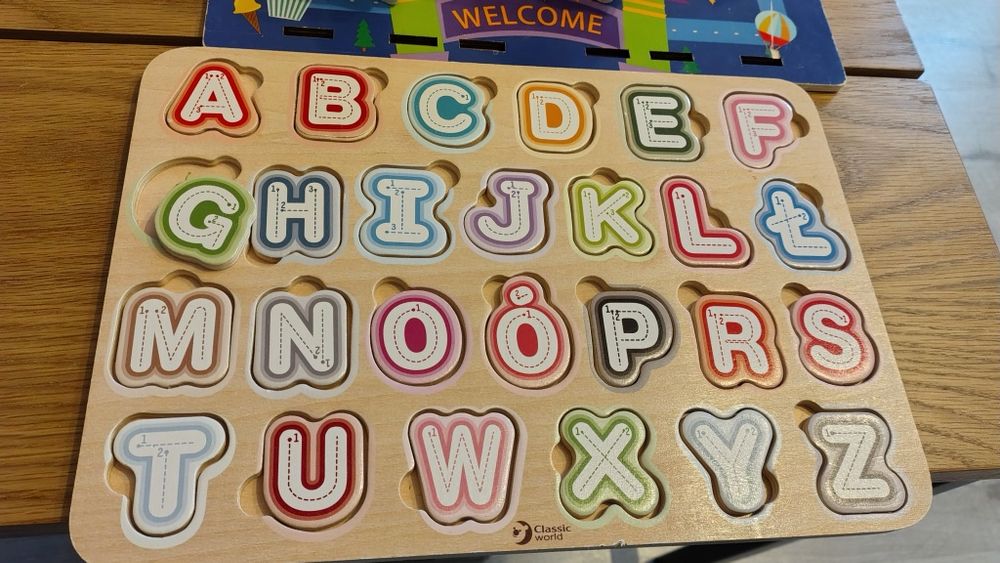 Drewniane układanki dla dzieci