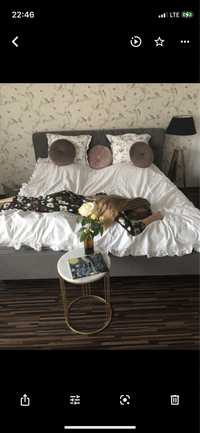 Łóżko tapicerowane wezgłowie pikowane aksamit welur