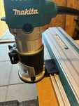 Uchwyt do frezarki Makita RT0700C (RT0702C)