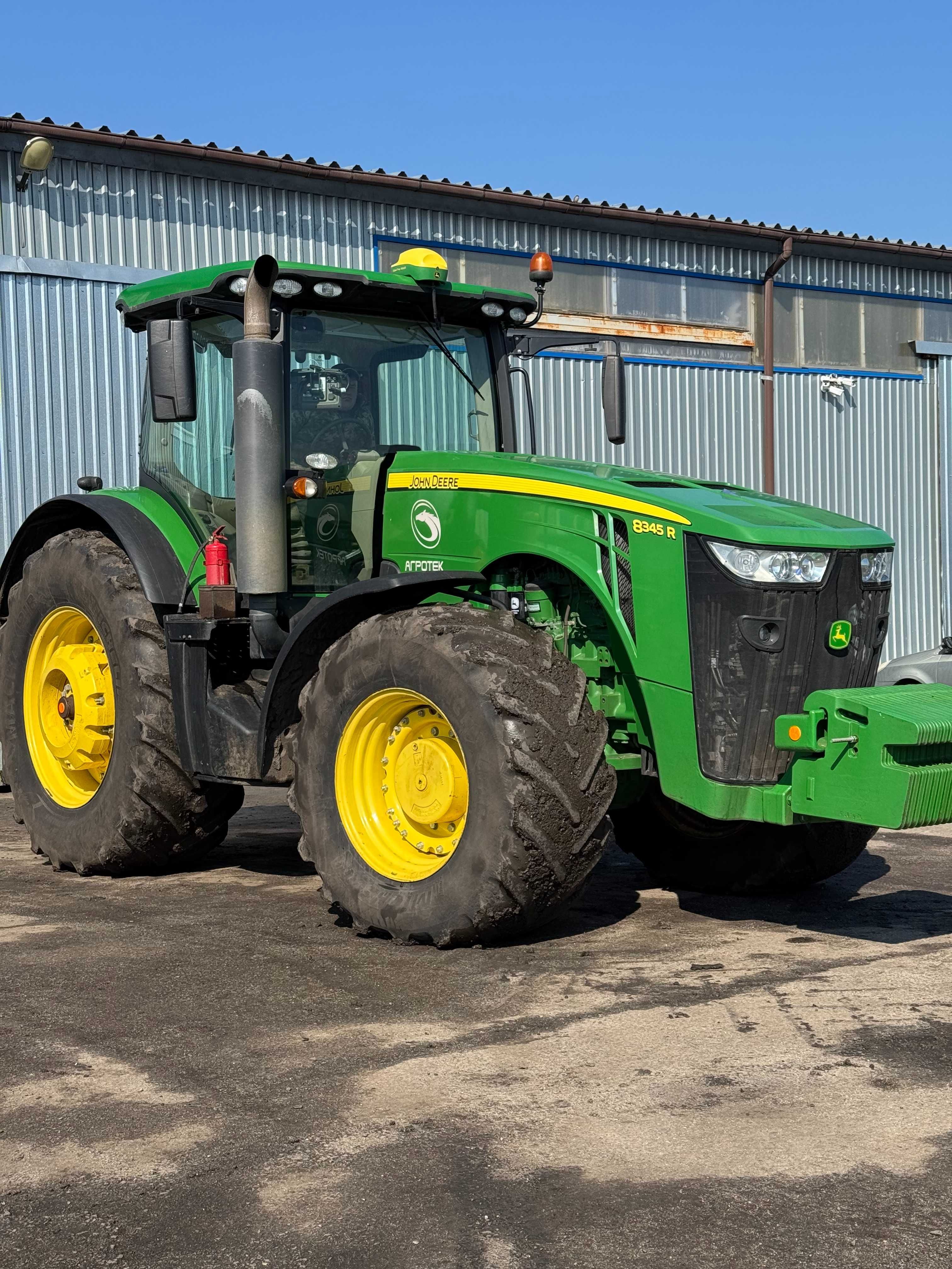 John Deere 8345 R