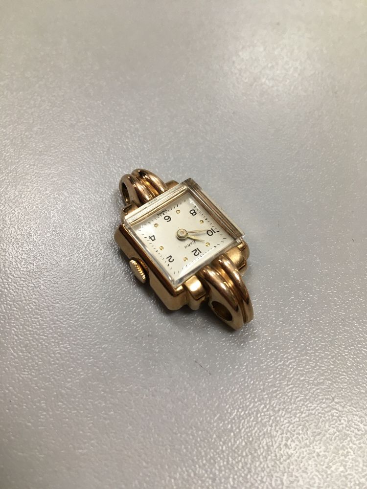 Вінтажний годиник Eska (Cartier, Tiffany)