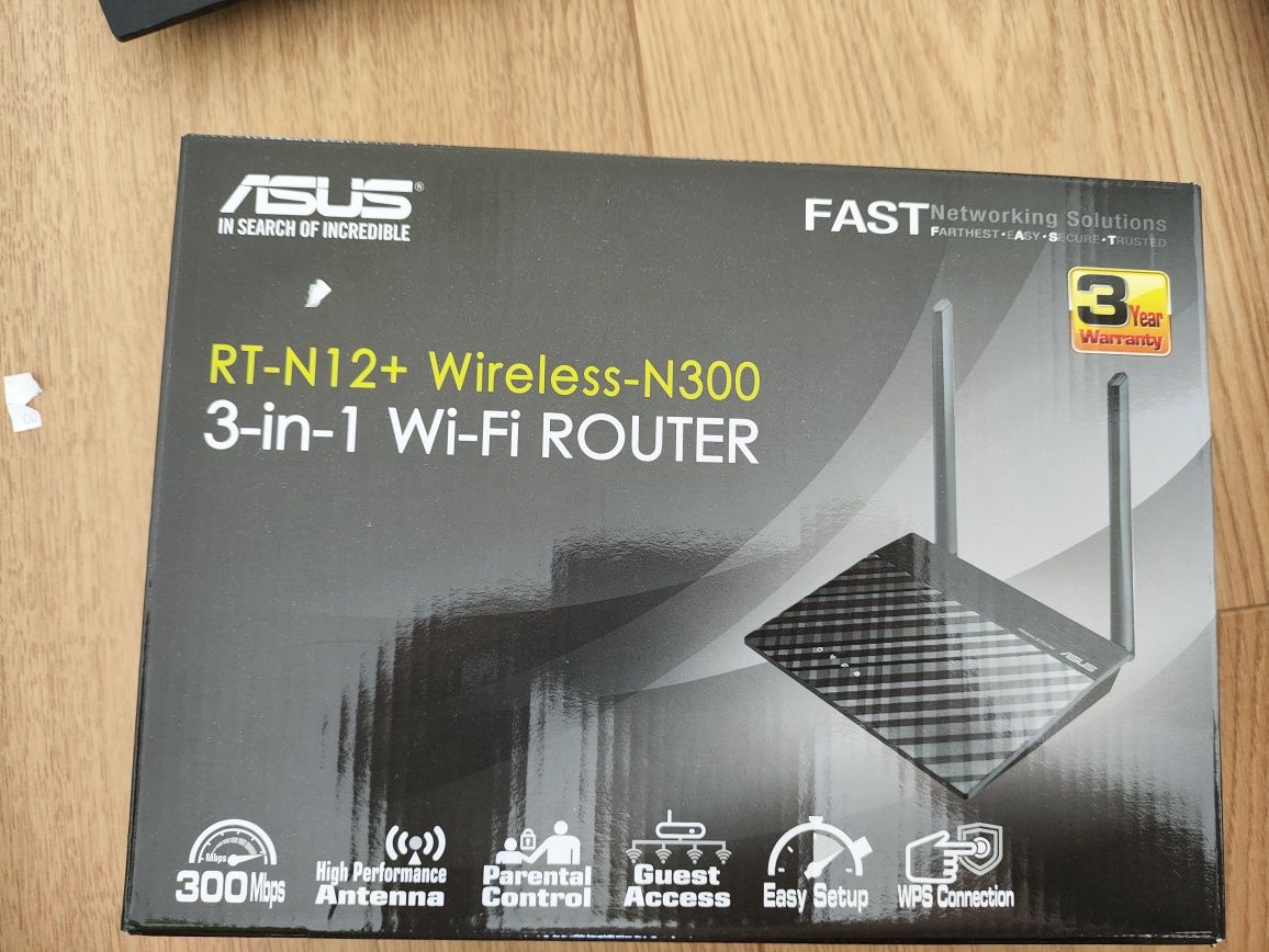 Asus RT-N12+ Router 3 w 1 Wireless-N300
