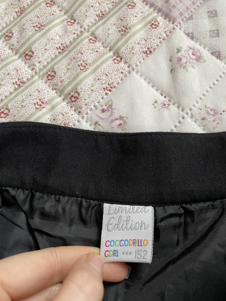 Czarna krótka plisowana spódniczka XS 34 coccodrillo coquette basic