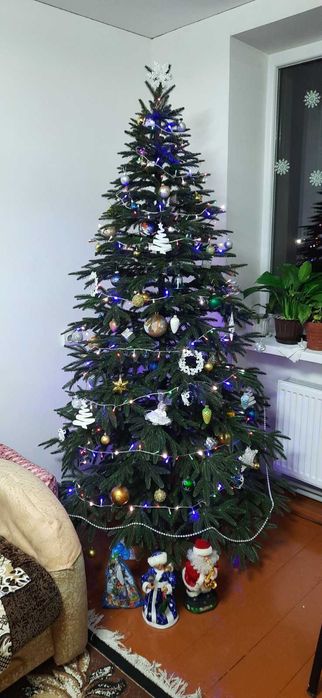 Штучні ЯЛИНКИ, Литі ялинки. Ёлка, Искусственная елка.Штучна ялинка.