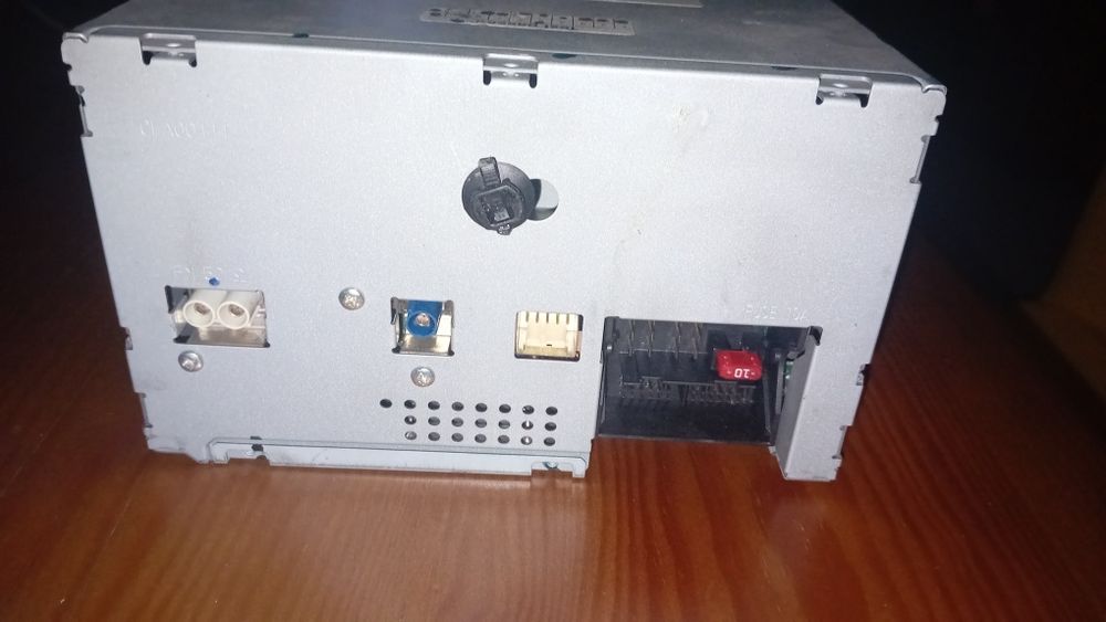 Radio original  w 204