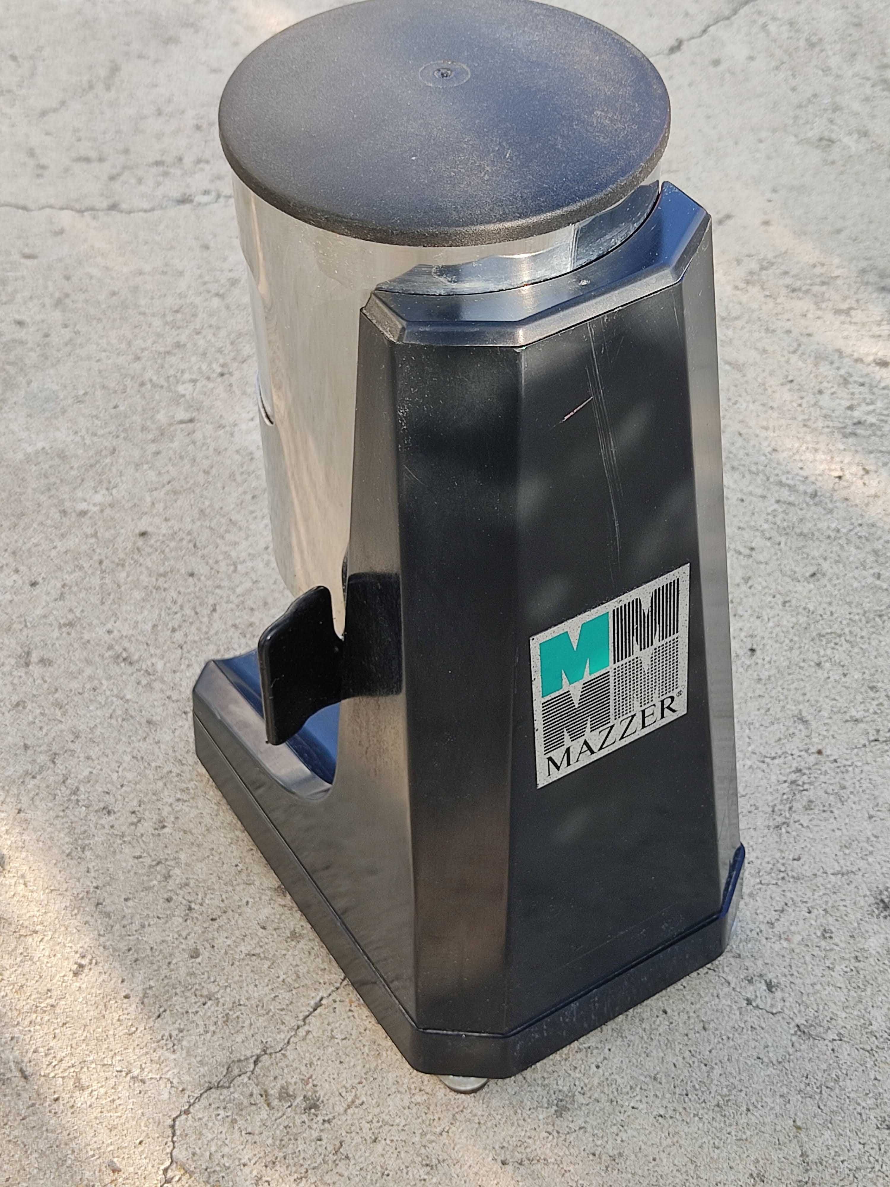 Doseador de café profissional Mazzer Luigi