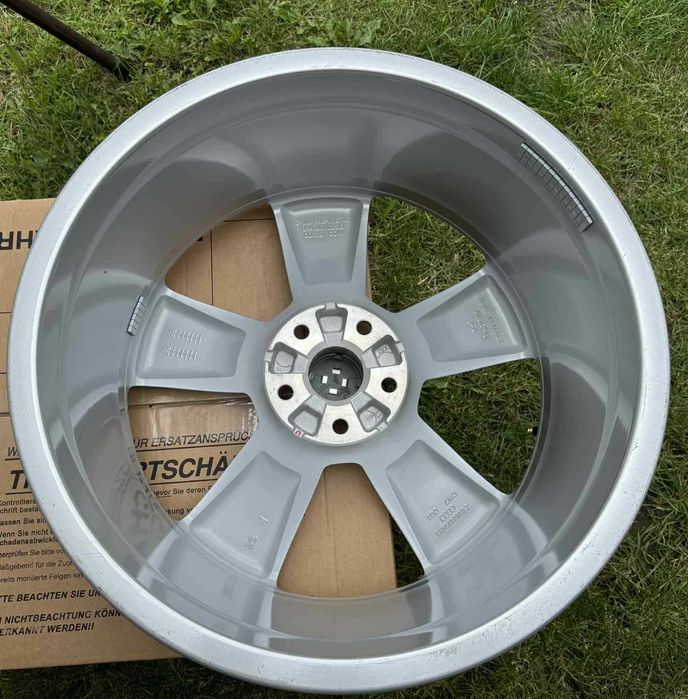 Alufelgi 5x112 r19 AUDI NOWE! Q2 Q3 A3 8V 8P A4 B6 B7 A6 C5 C6 45#