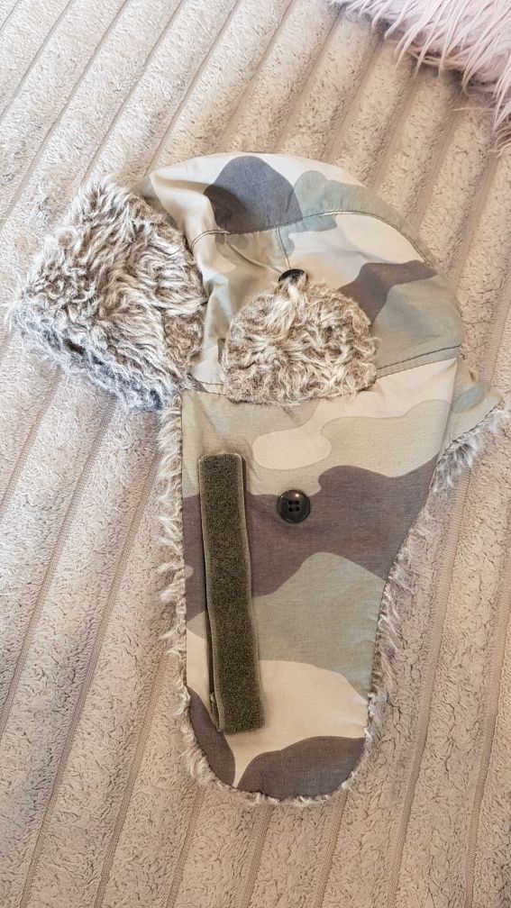 Czapka  H&M uszatka pilotka moro bóbr