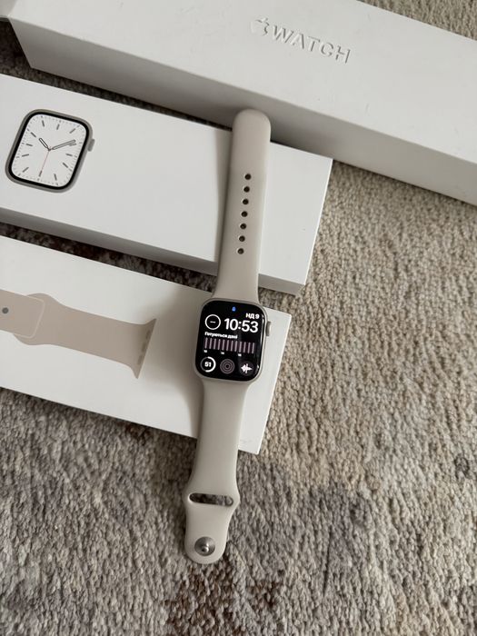 Apple Watch Series 7, 41mm Starlight