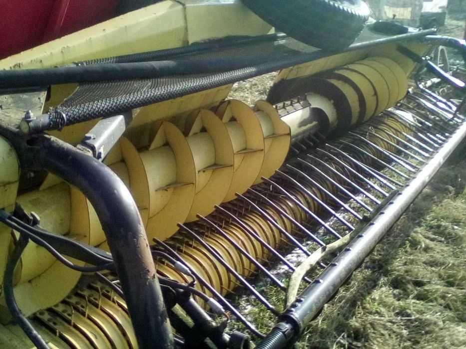 Podbieracz zielonek new holland fx fr john deere