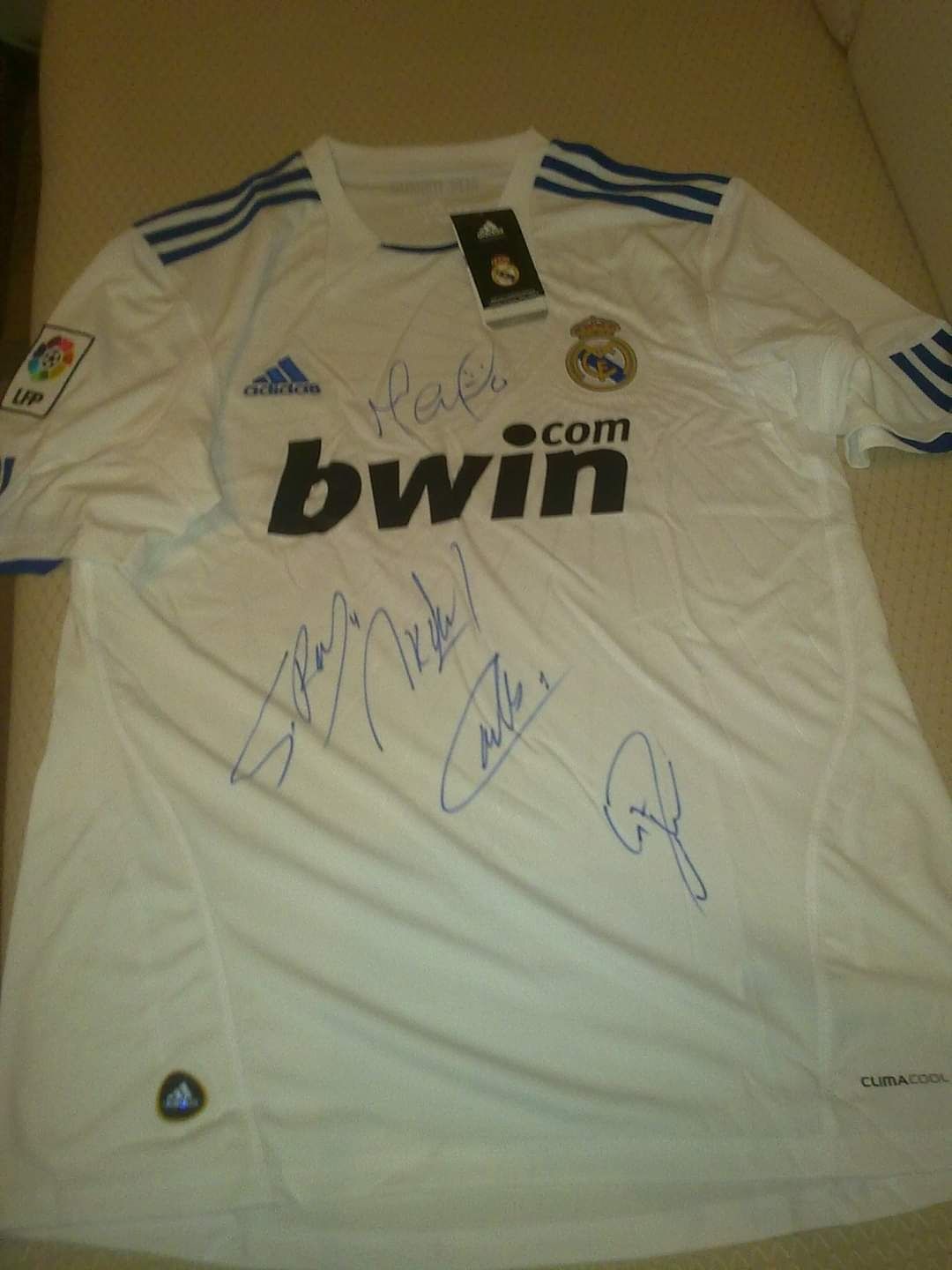 Camisola Real Madrid autografada