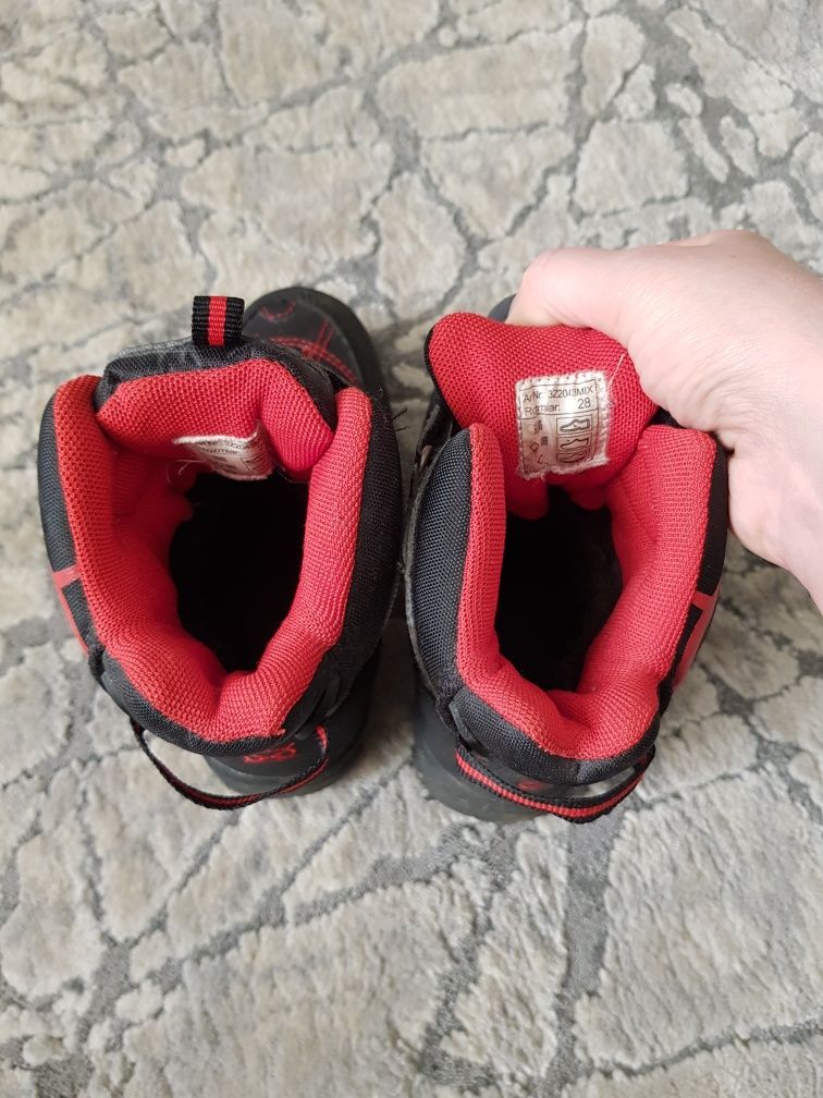 Zimowe buty dla chłopca