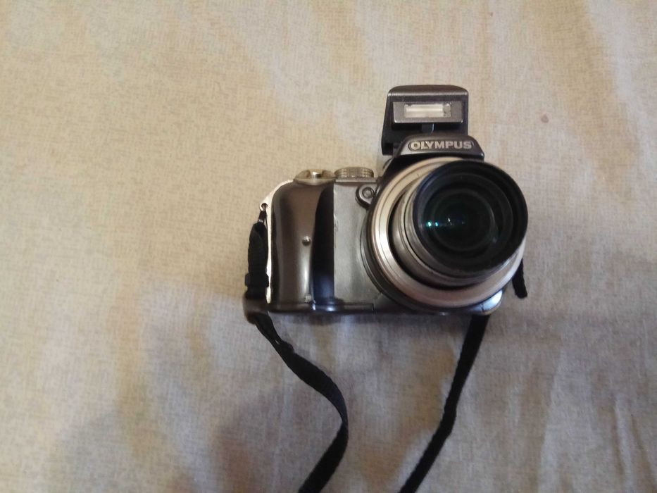 Робоча цифрова камера Olympus SP-550UZ