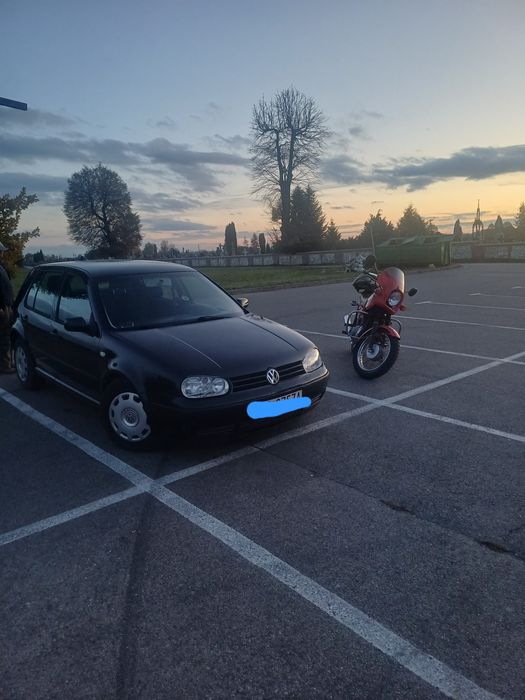 Sprzedam VW Golf 4. 1.6 sr bęzyna