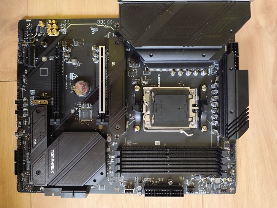 Płyta główna MSI MAG B650 TOMAHAWK Wifi DDR5