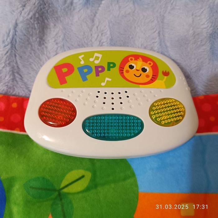 Продам новий дитячий музичний килимок