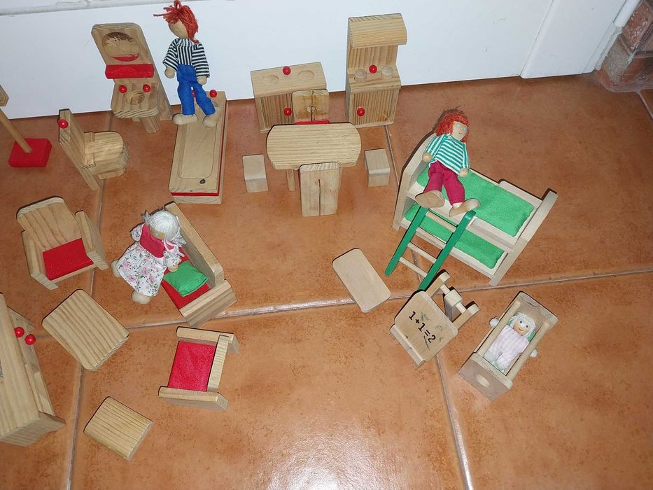 Brinquedos Antigos - Madeira